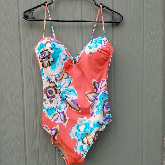 maryan mehlhorn swimwear